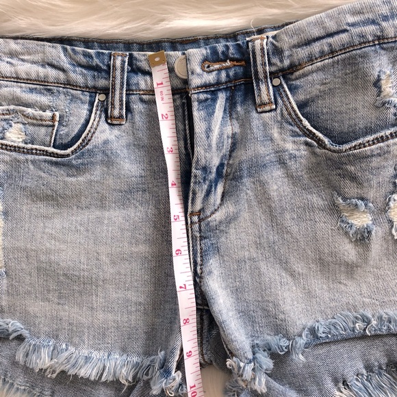 Blank NYC Denim Shorts - Picture 10 of 11